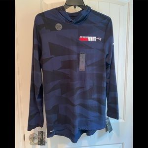 🎁NWT New England Patriots Nike Sideline Impact Hoodie Performance LS T Shirt M